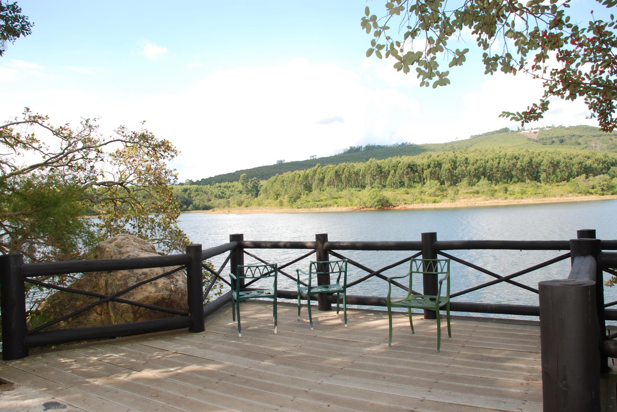 Hulala Lakeside Lodge