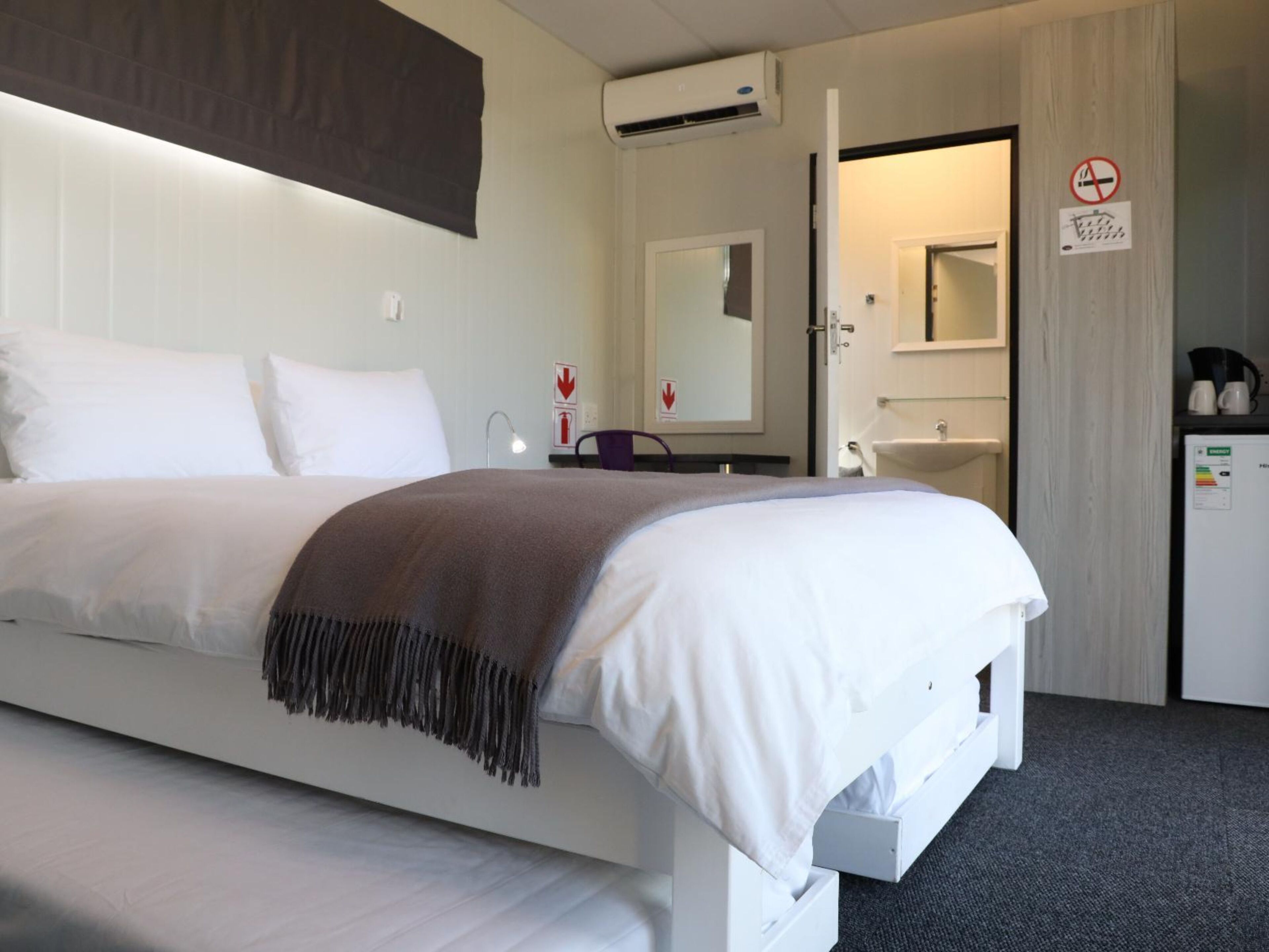 SleepOver Kruger Mpumalanga International Airport (KMIA)