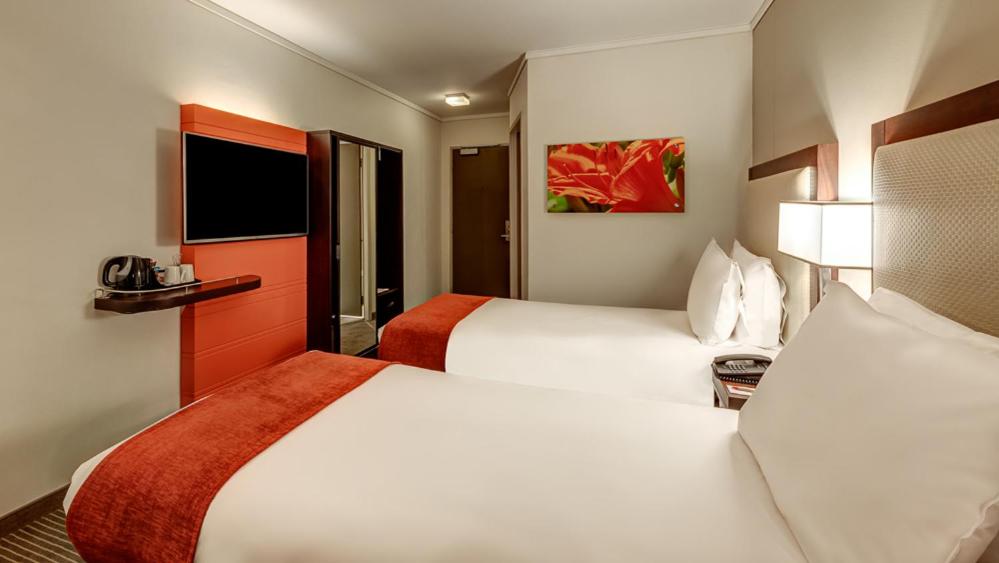 StayEasy Eastgate