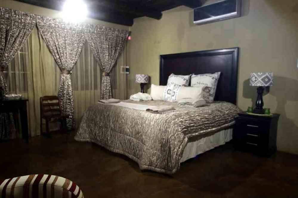 Humdani African Bush Safaris