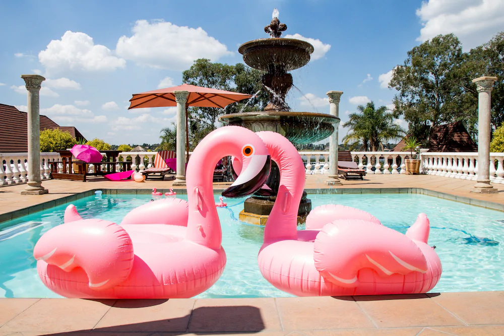 Flamingo's Nest Guest House & Conference Centre