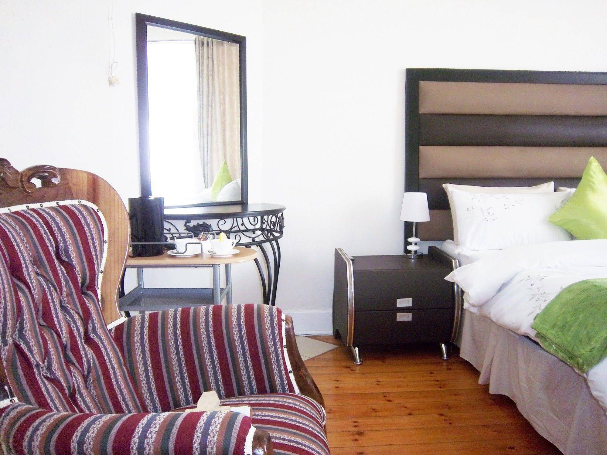 Franchise Guest House