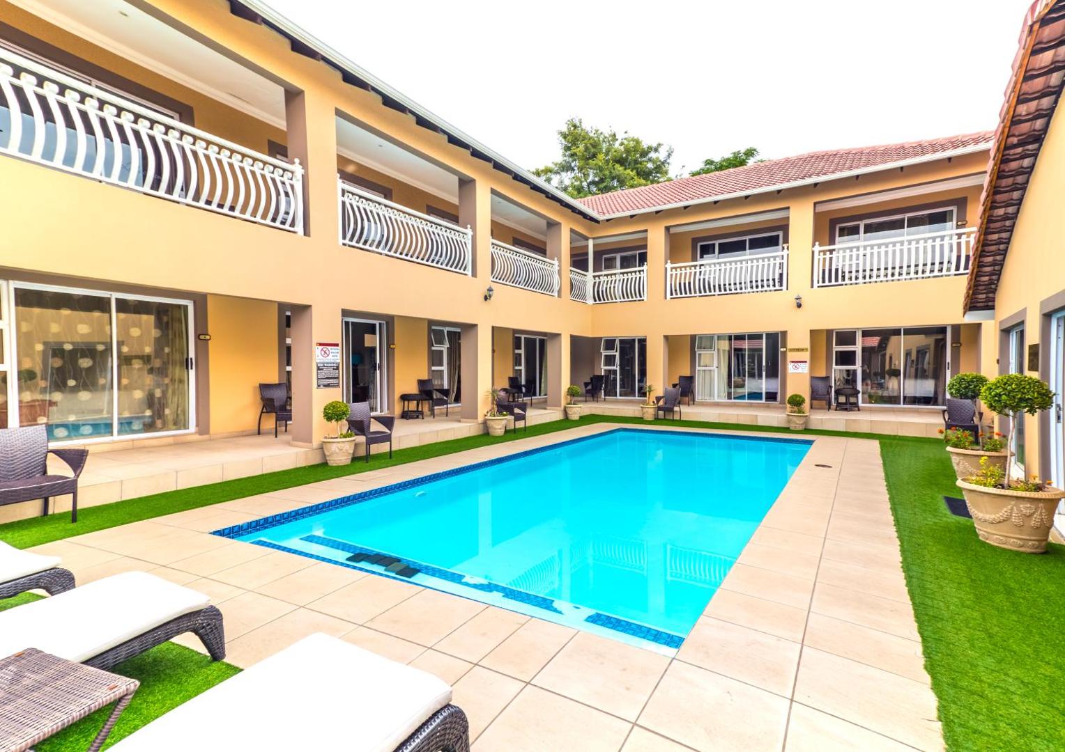 Lakeview Boutique Hotel & Conference Centre