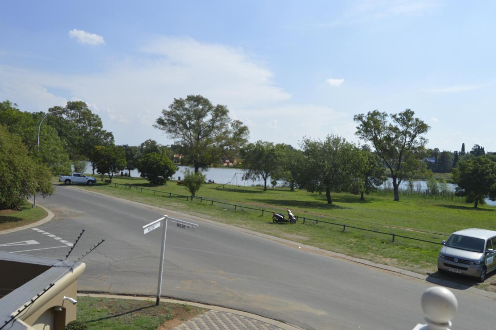 Lakeview Boutique Hotel & Conference Centre