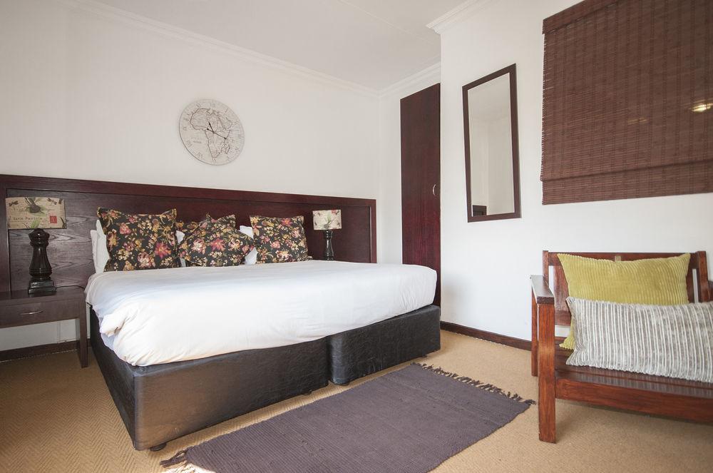 The Lakes Hotel & Conference Centre