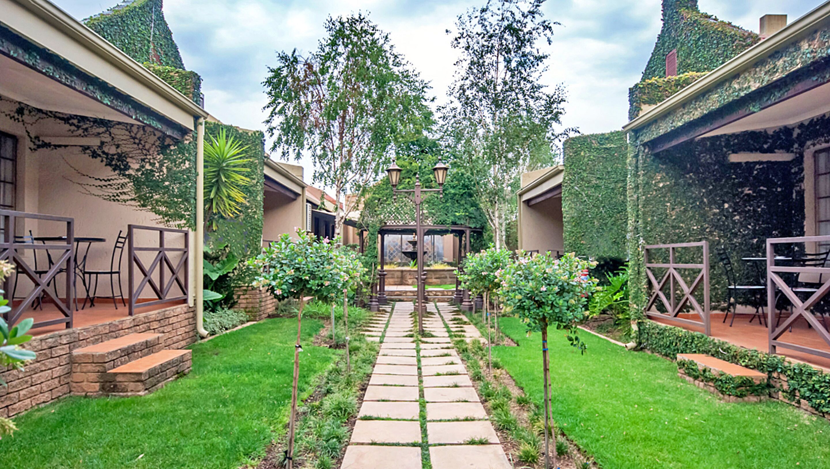 Afrique Boutique Hotel OR Tambo