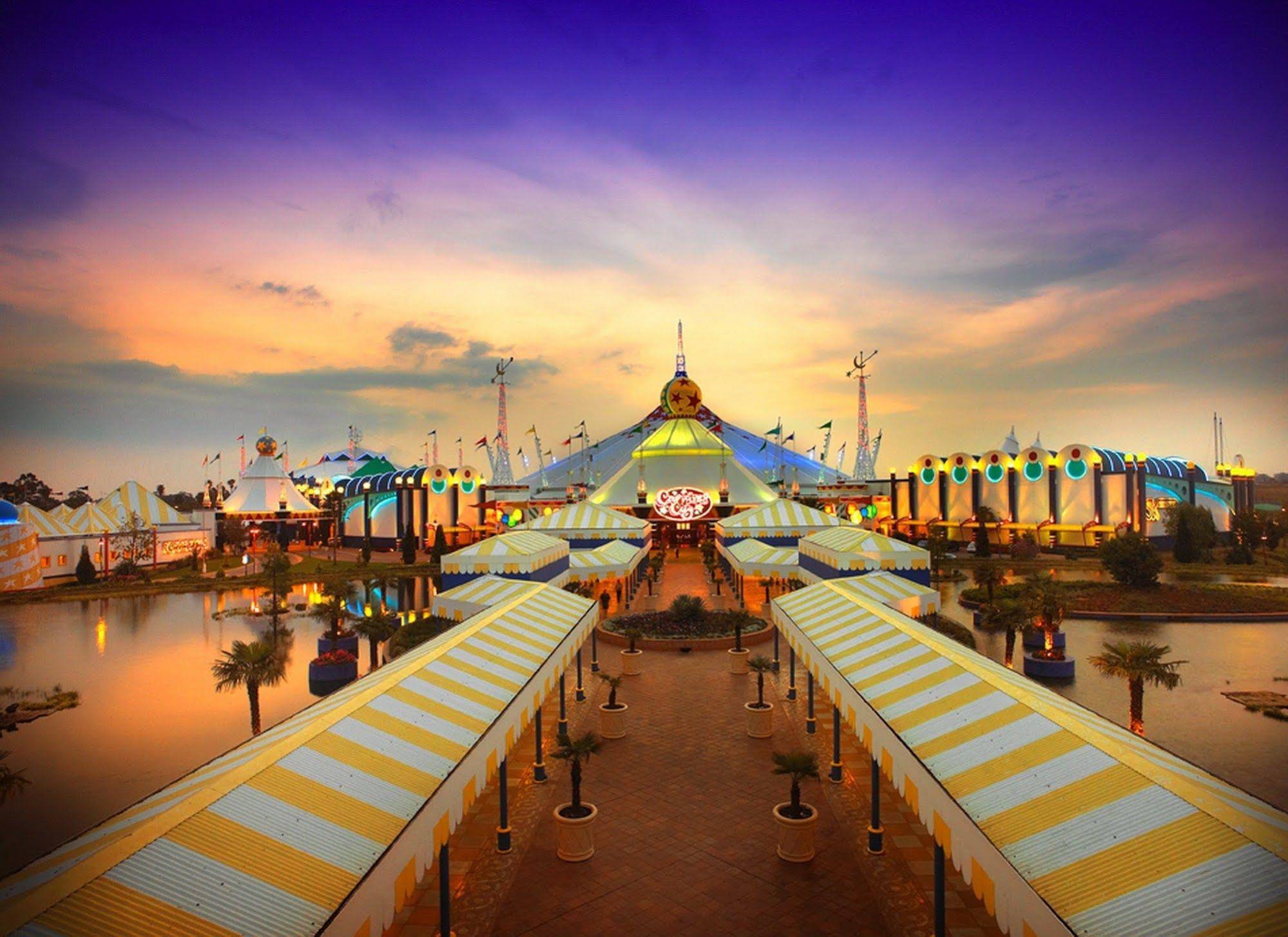 Carnival Club Hotel