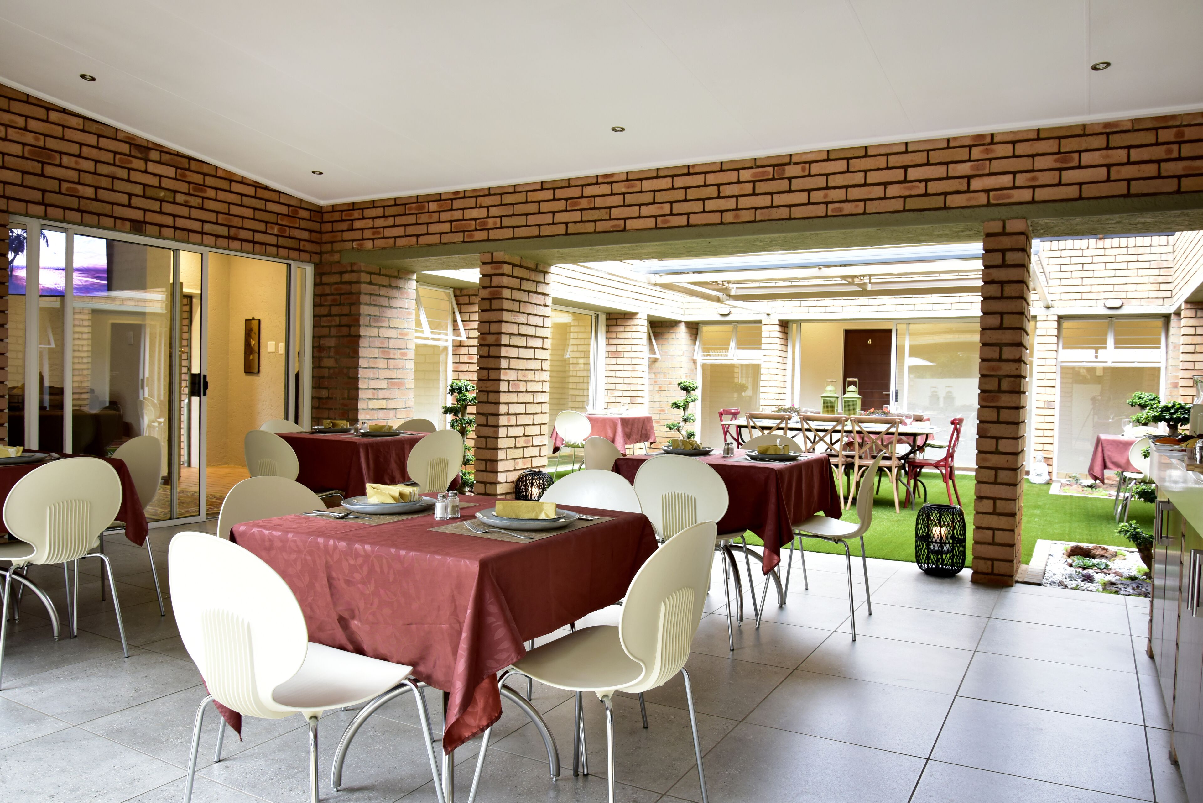 Five O'clock Zen Boutique Guest House