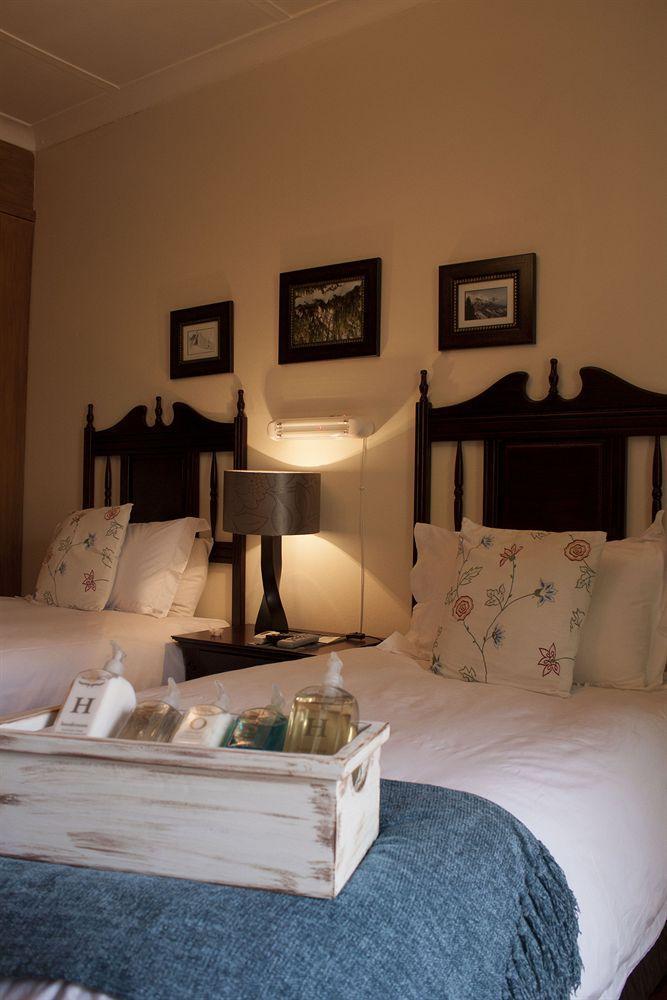 Hampton House - Guest House