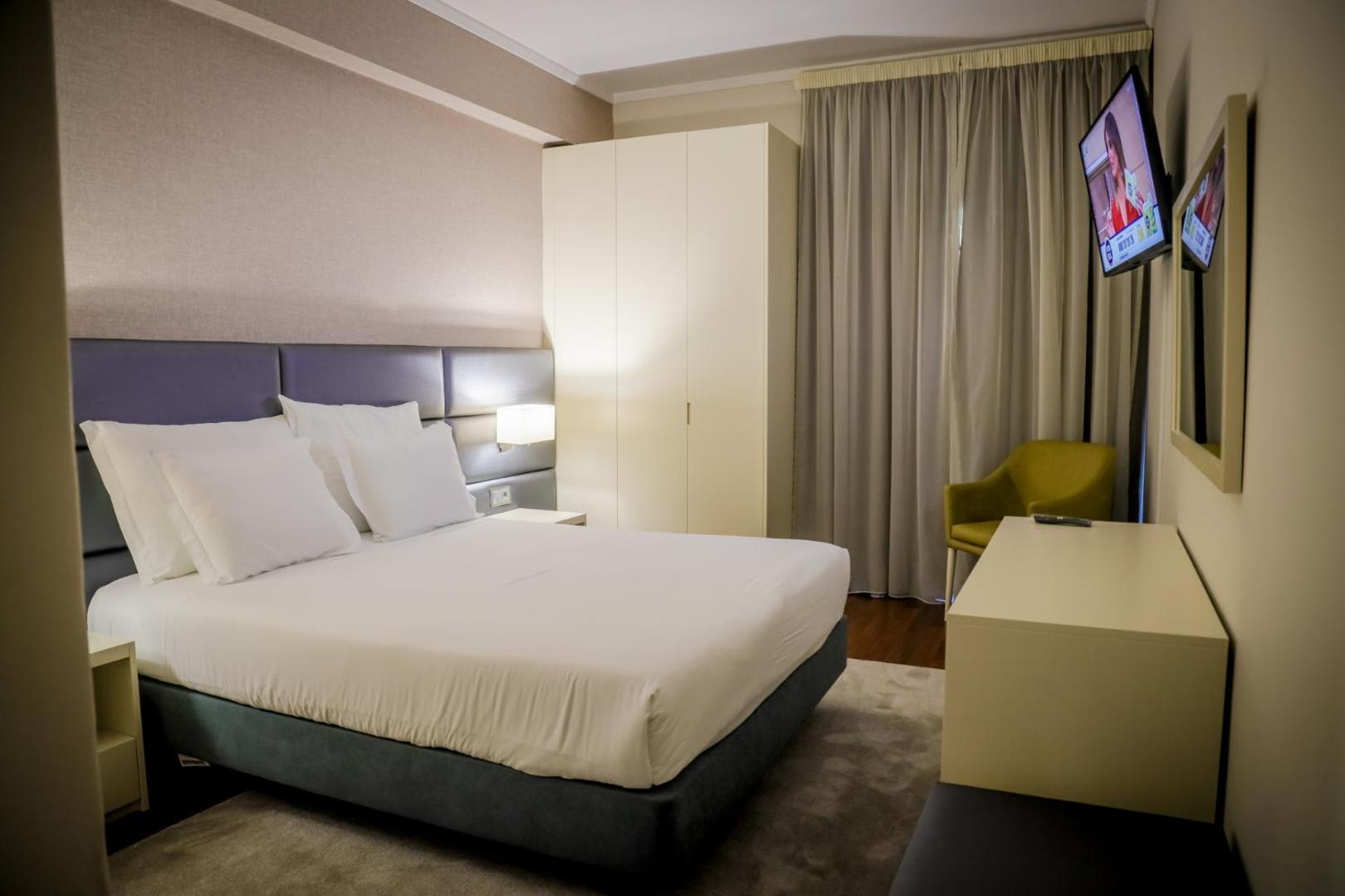 Hotel Lara
