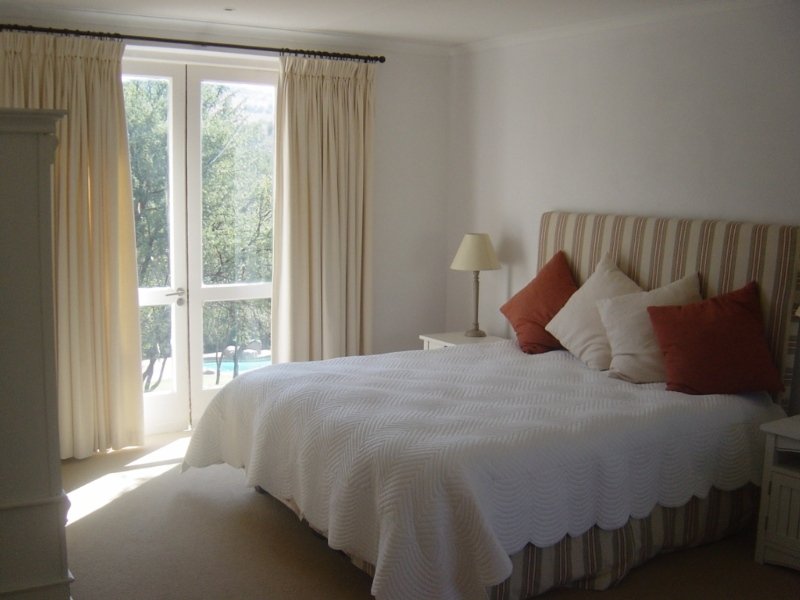 Thanda Manzi Country Hotel