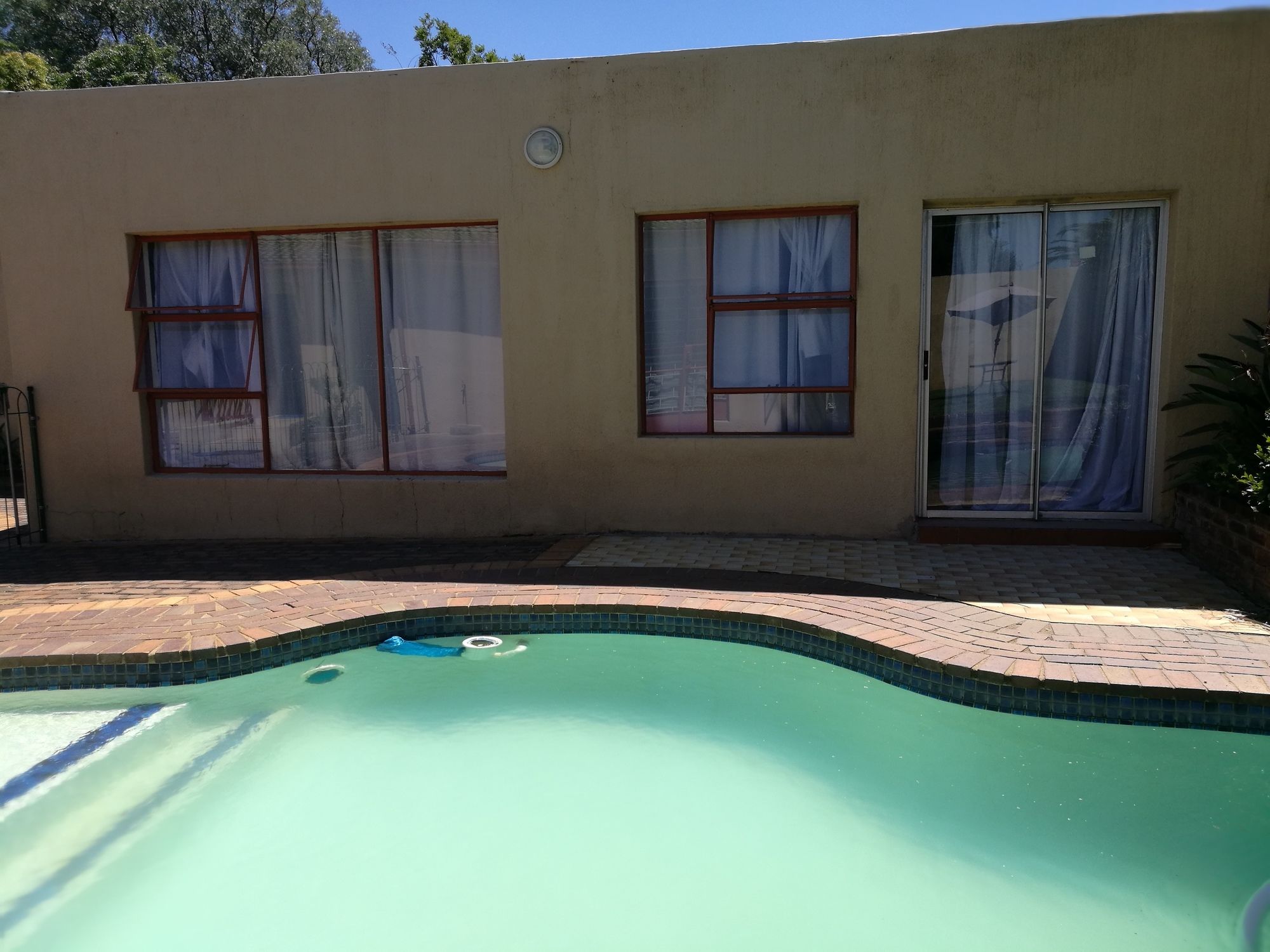Naisar Holiday Home & Cottage Primrose