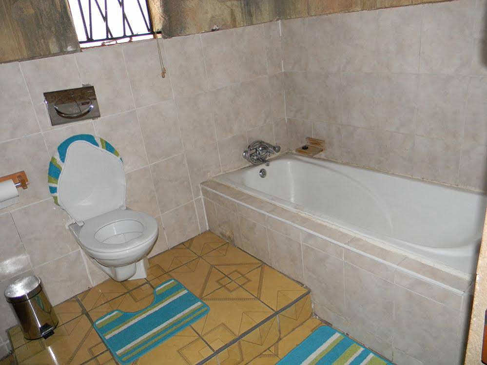 African Cave Lodge
