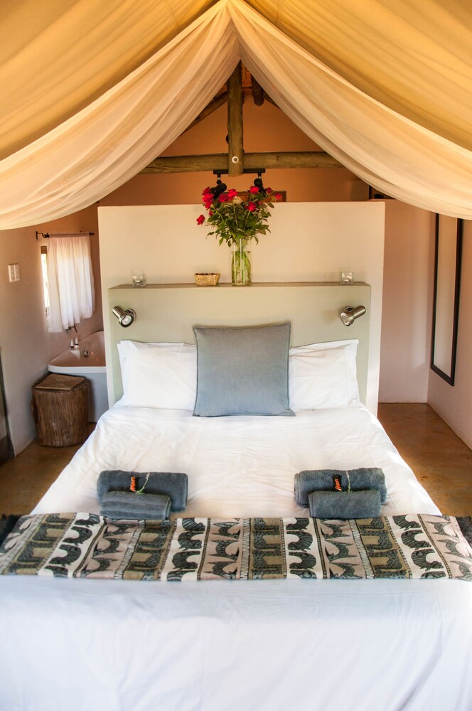 B'sorah Luxury Tented Camp