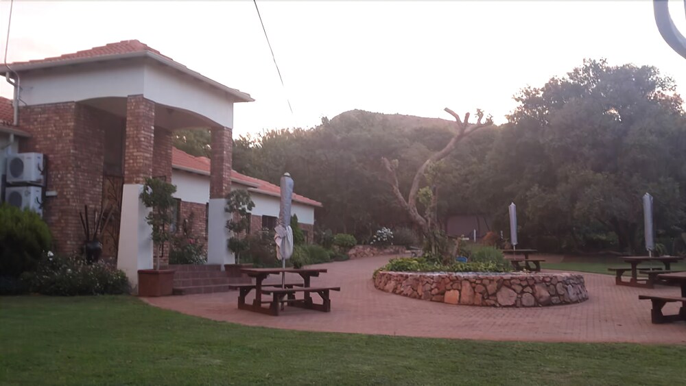 Le Bougainville Guest House