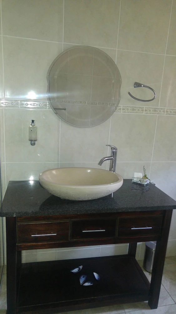 Le Bougainville Guest House