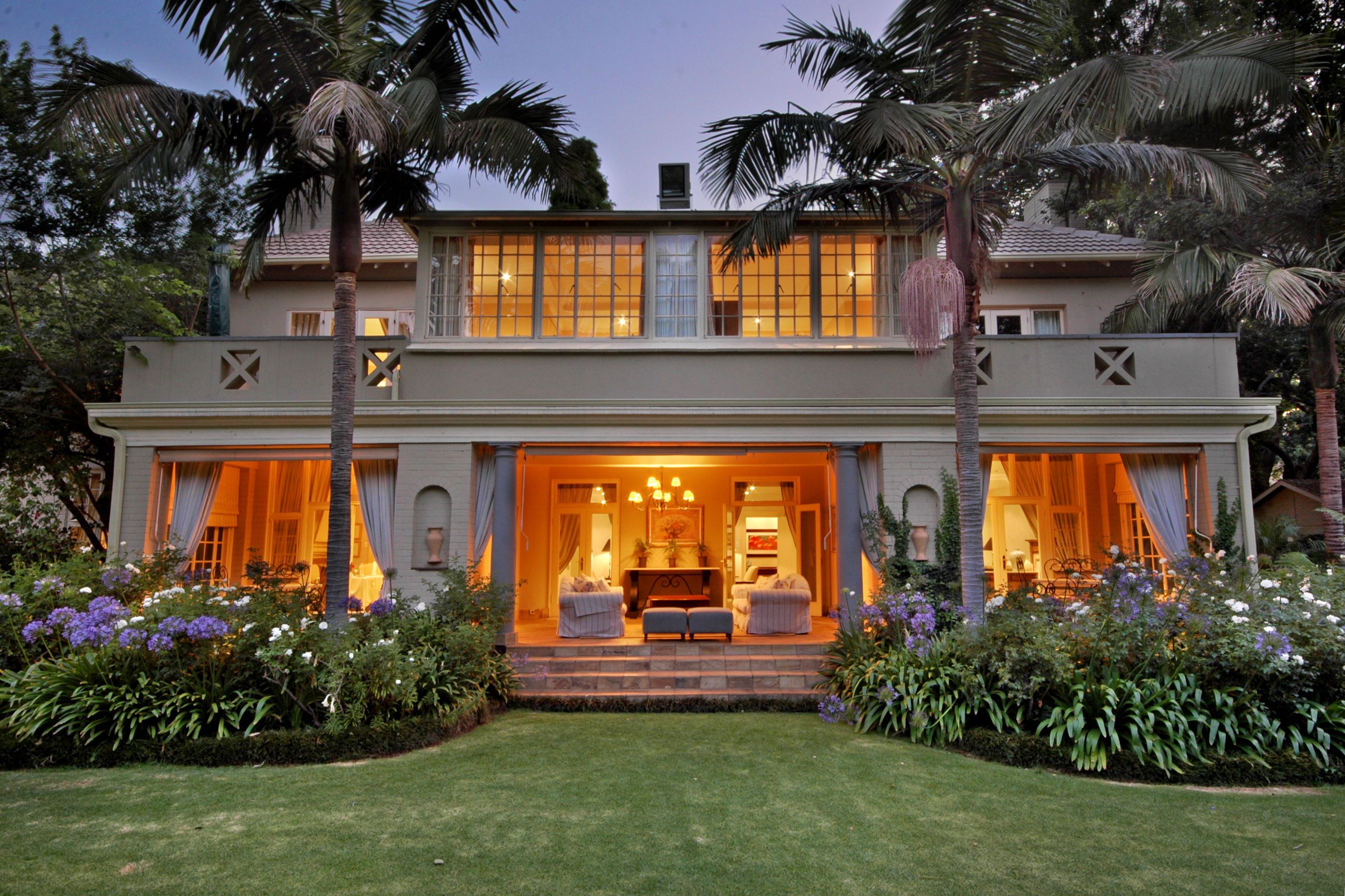 10 2nd Avenue Houghton Estate