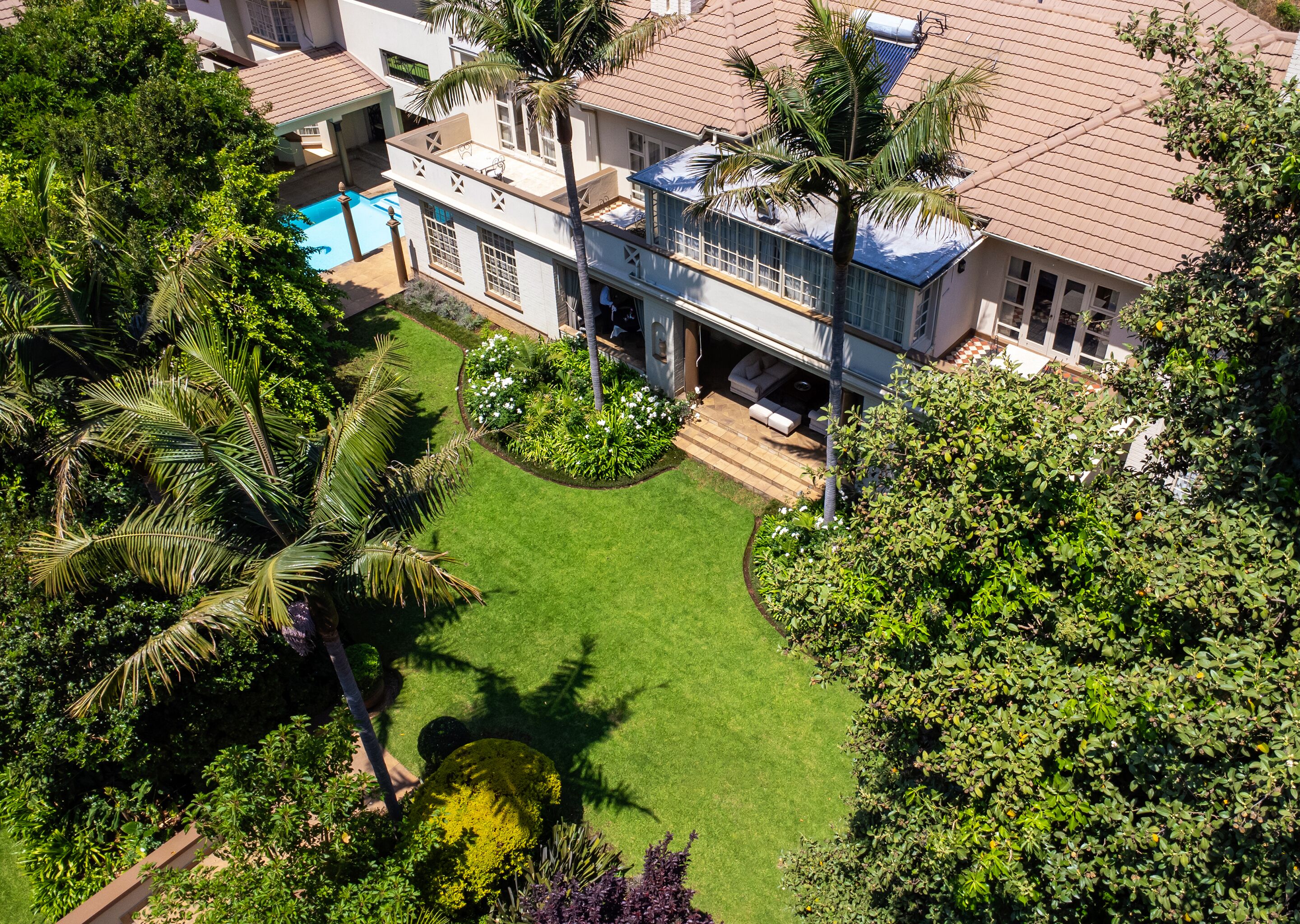 10 2nd Avenue Houghton Estate