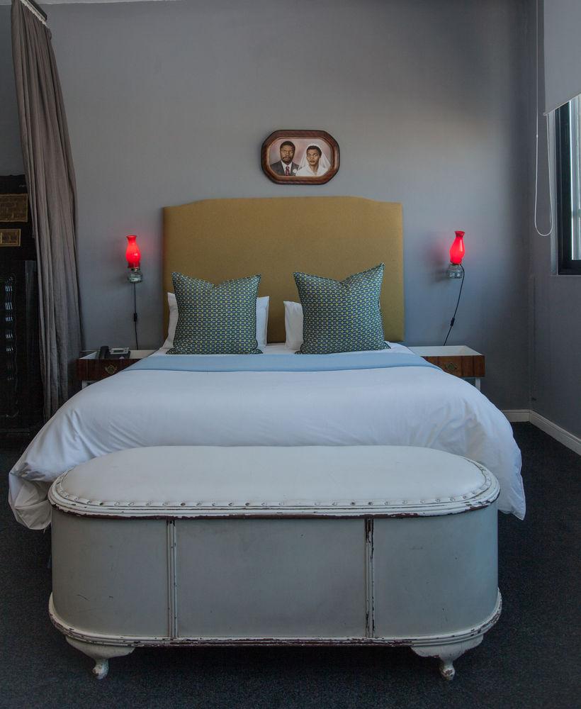 12 Decades Hotel