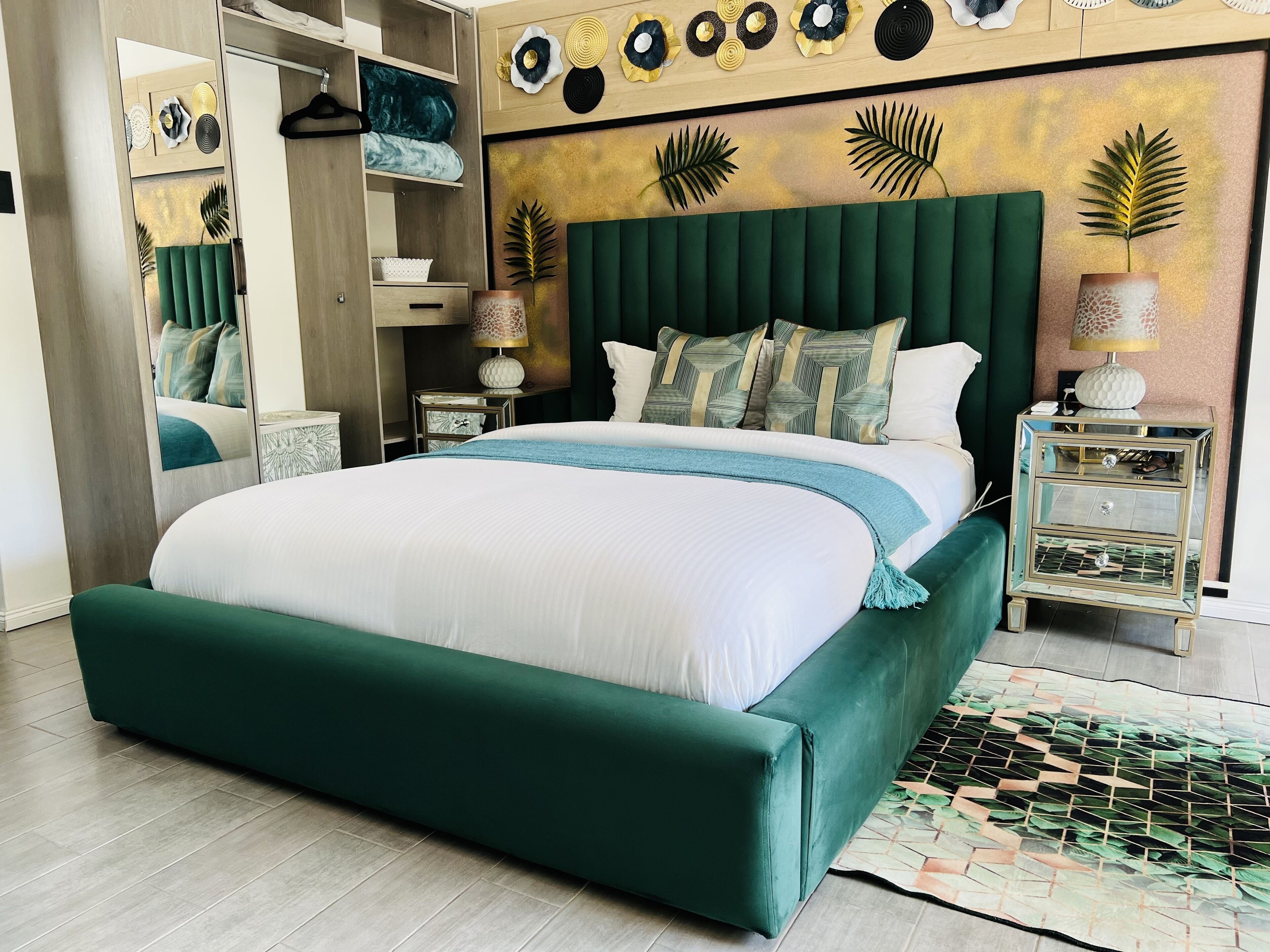 24 On Basil Boutique Aparthotel