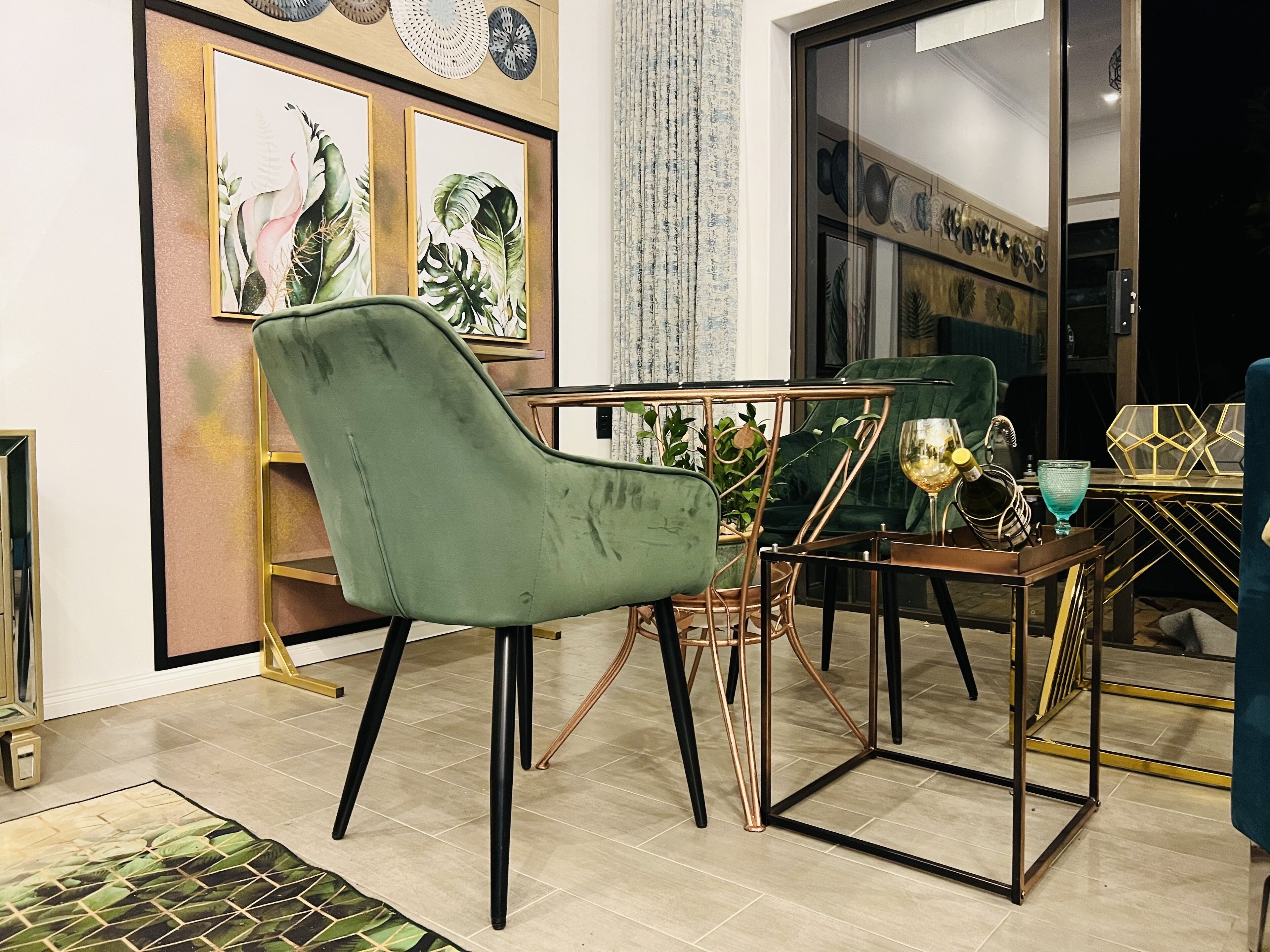 24 On Basil Boutique Aparthotel