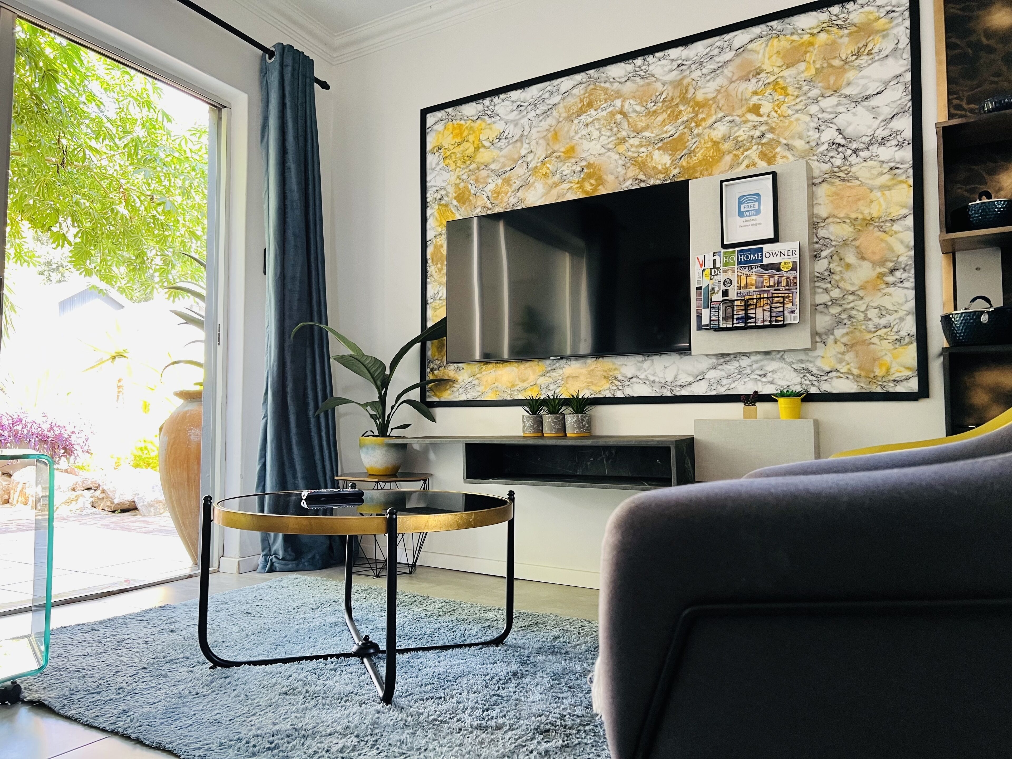 24 On Basil Boutique Aparthotel