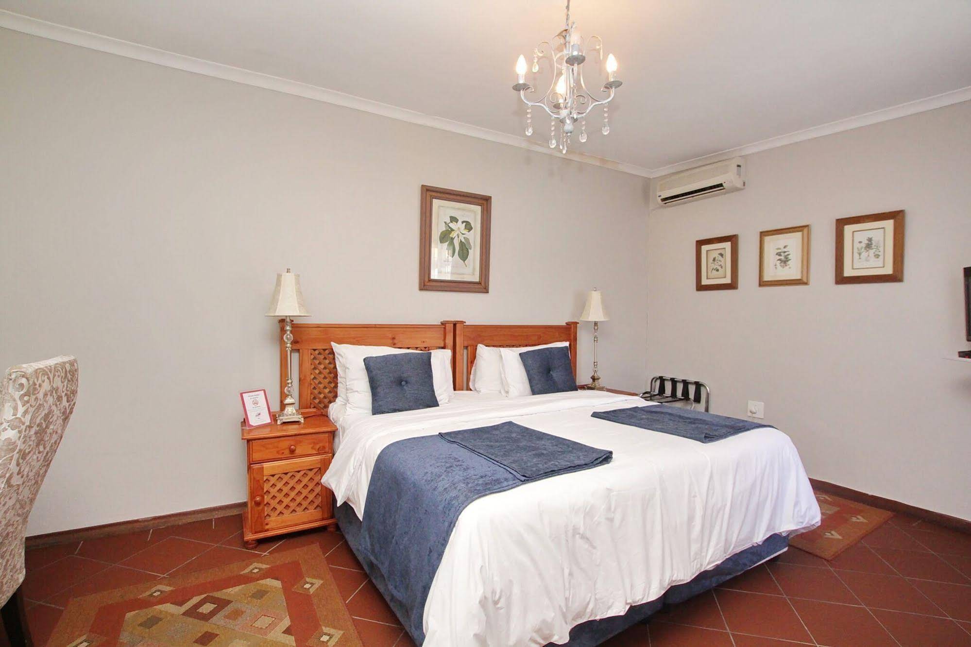 33 on First Guesthouse