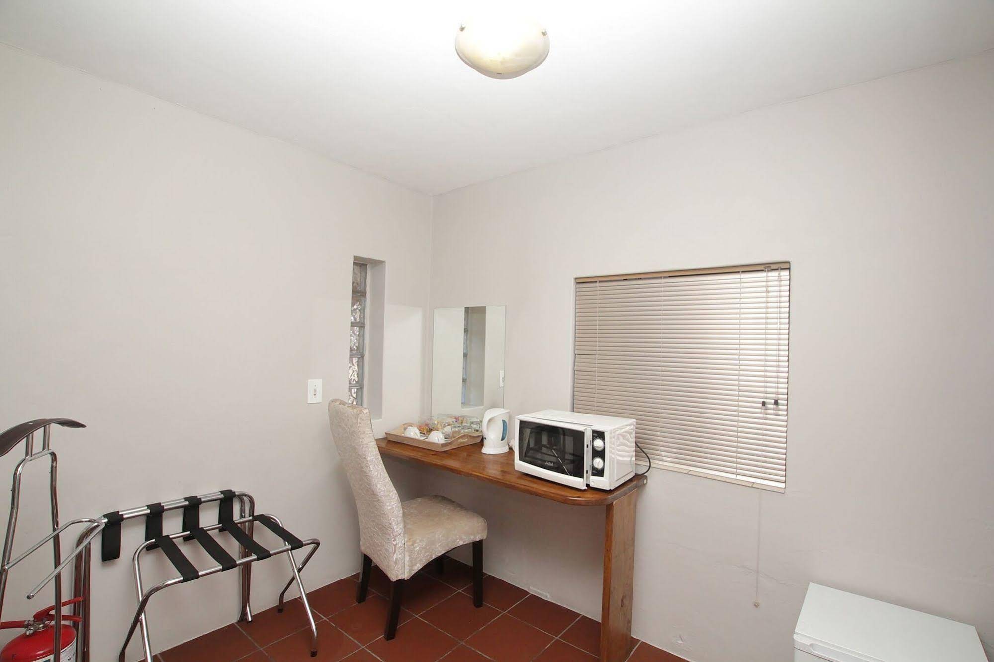 33 on First Guesthouse