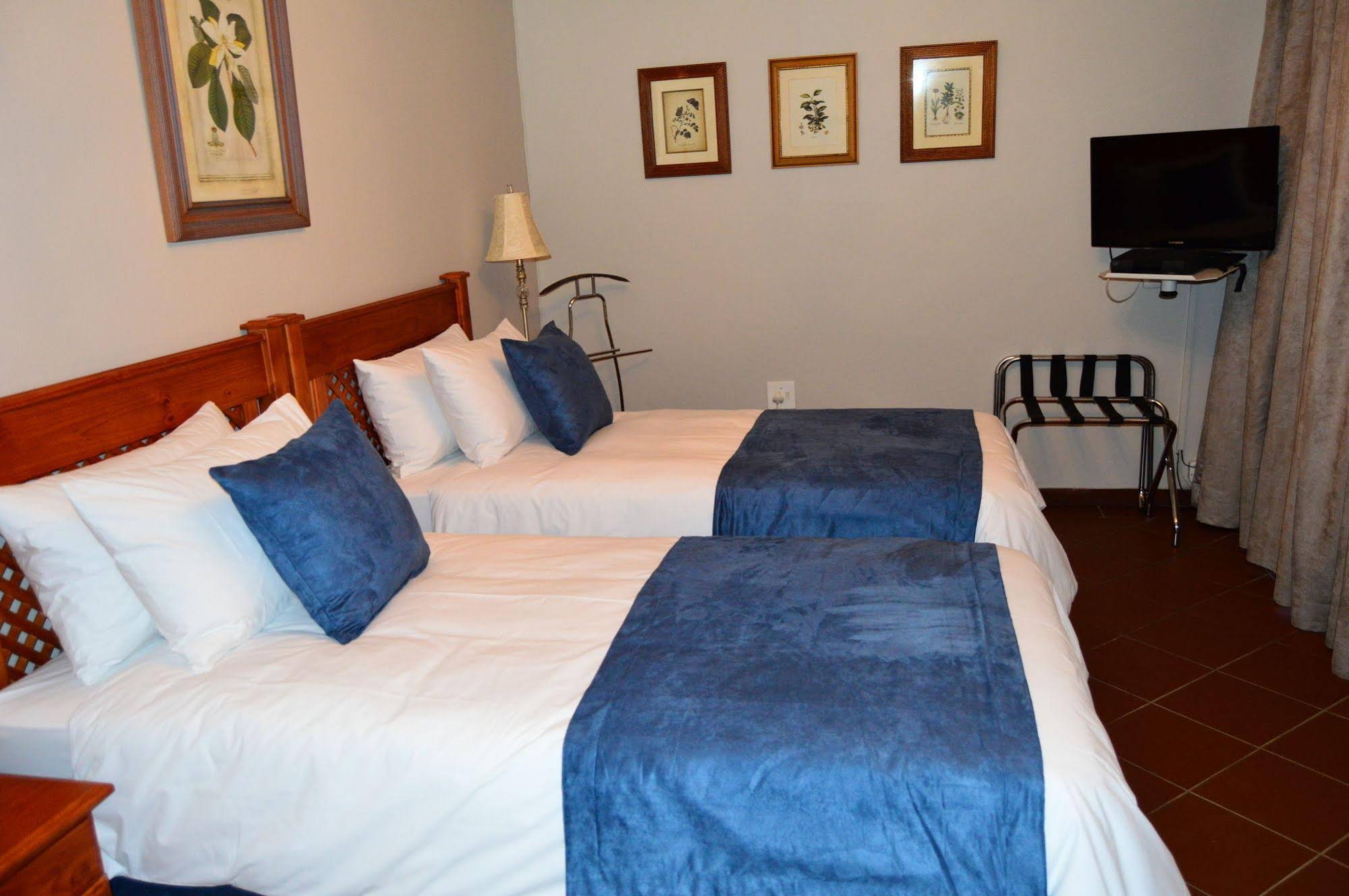 33 on First Guesthouse