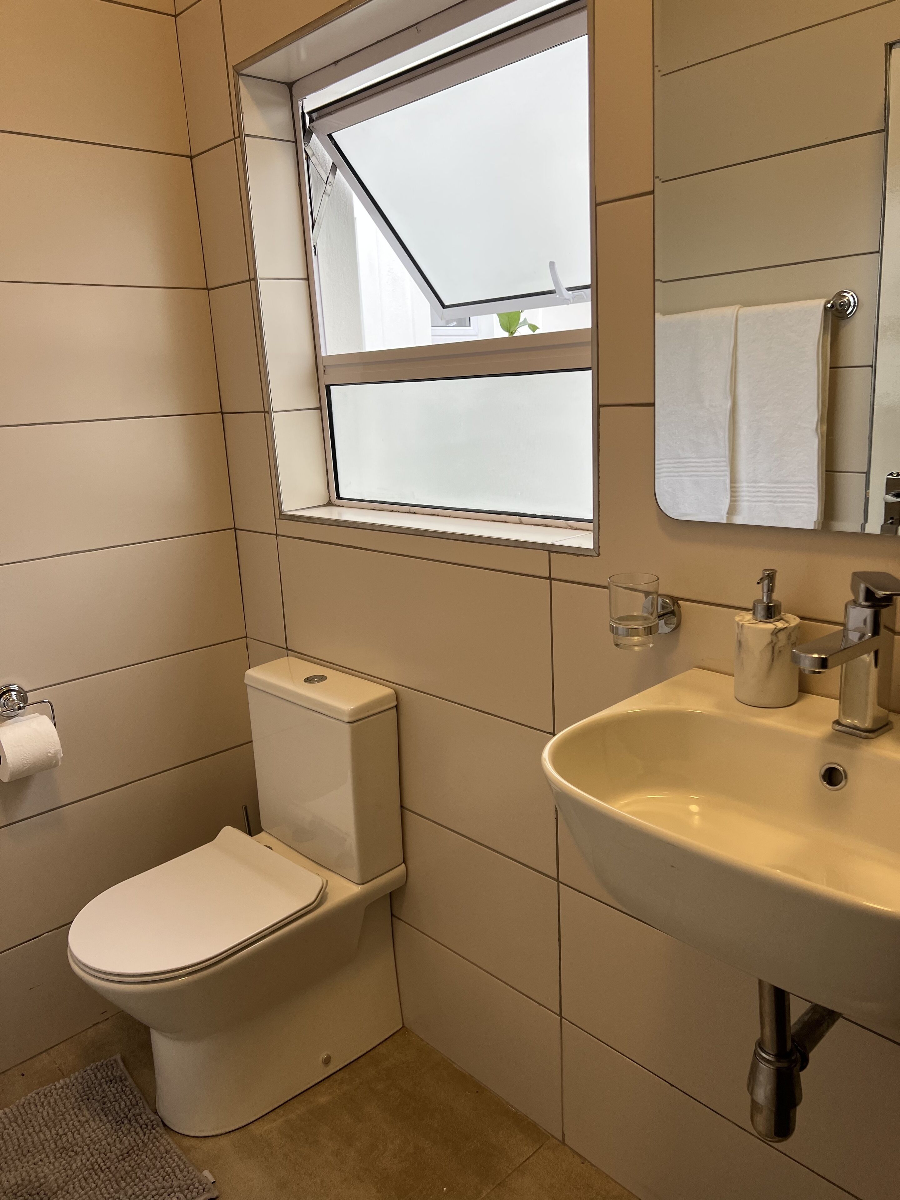 435 On Vale Boutique Aparthotel
