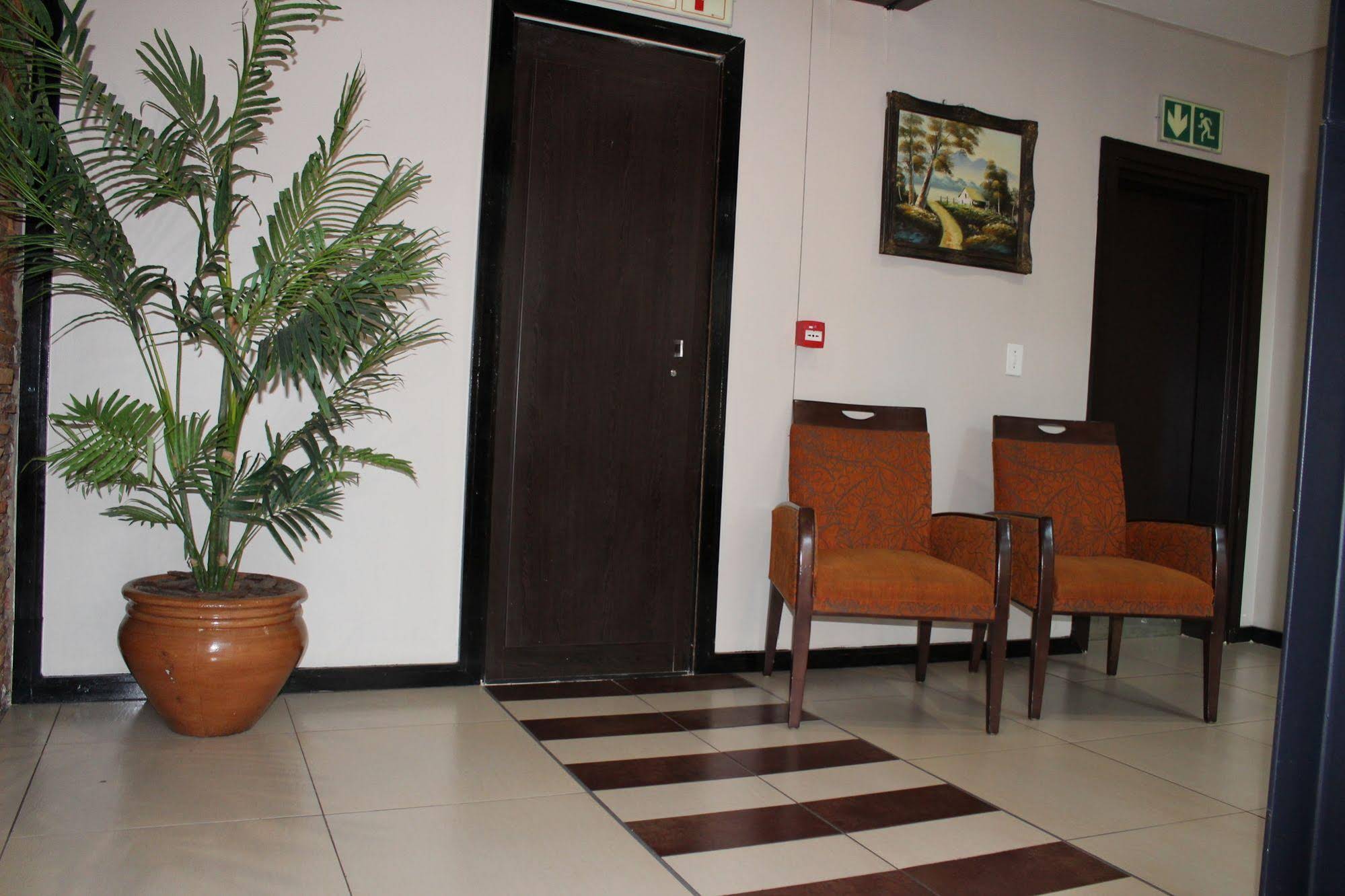 Alcazaba Lodges