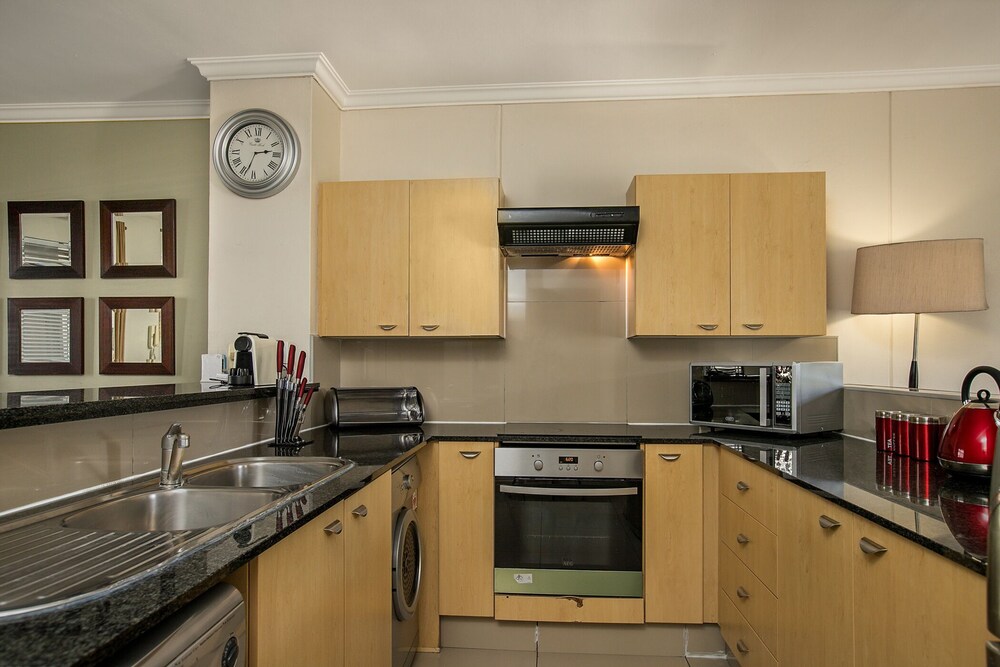 Alpha Lux Apartments