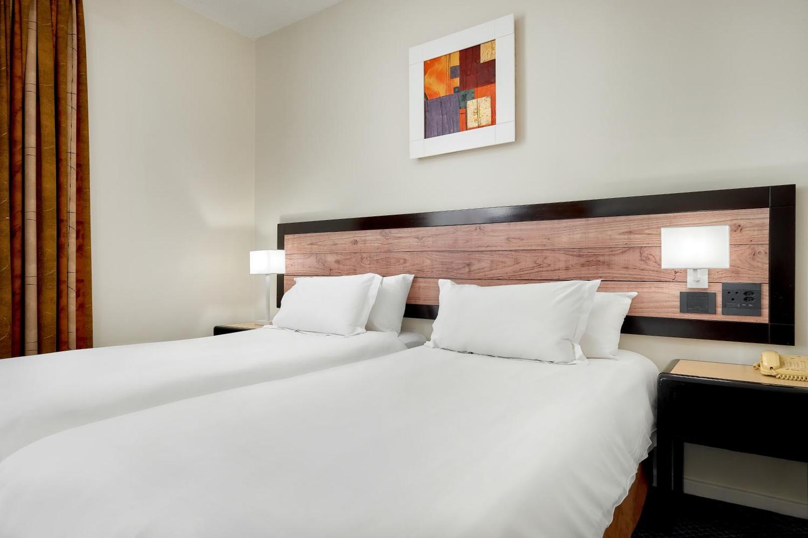 The Parktonian All Suite Hotel