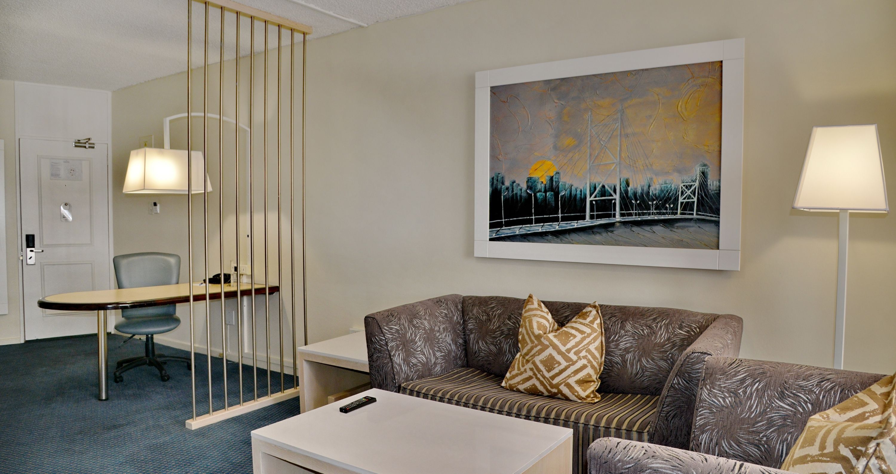 The Parktonian All Suite Hotel