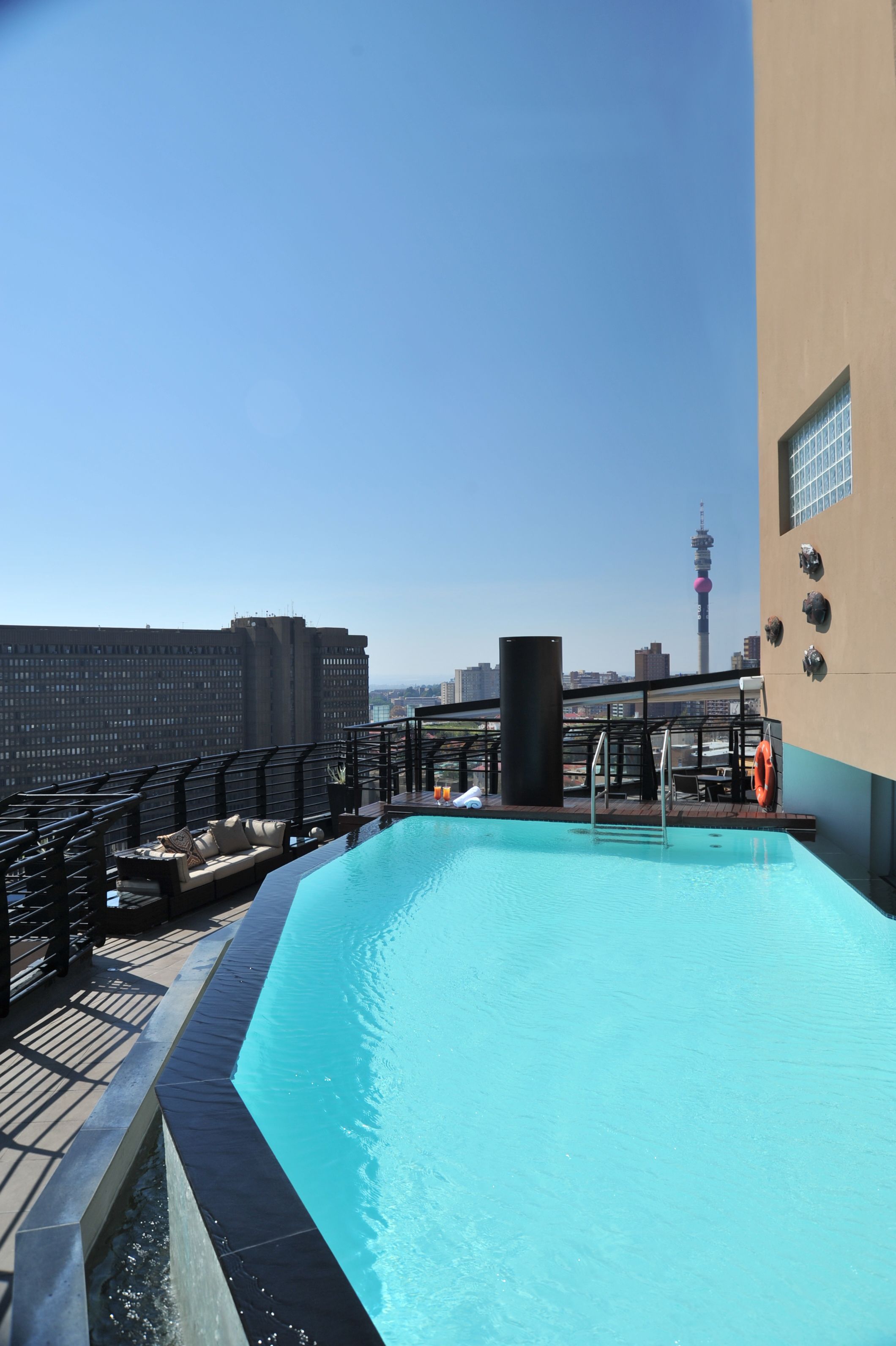 The Parktonian All Suite Hotel