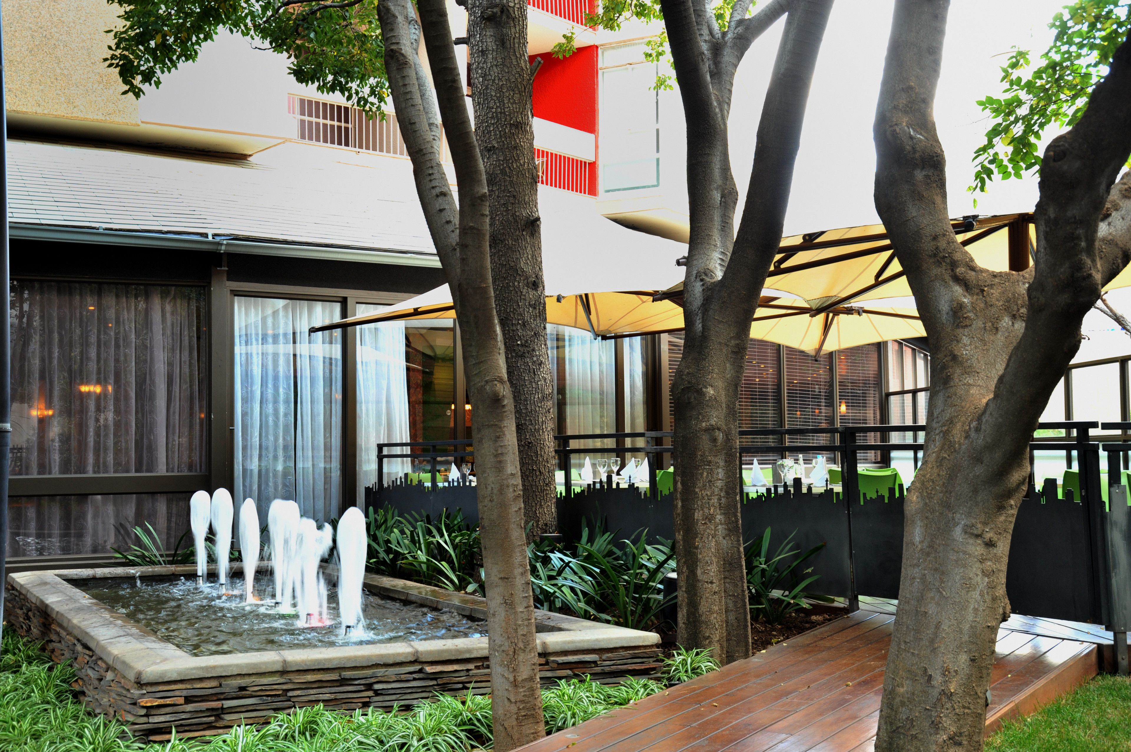 The Parktonian All Suite Hotel