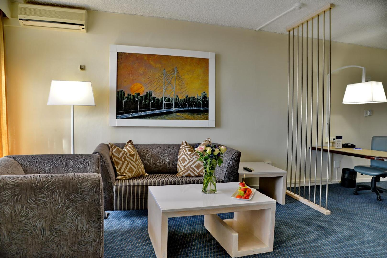 The Parktonian All Suite Hotel