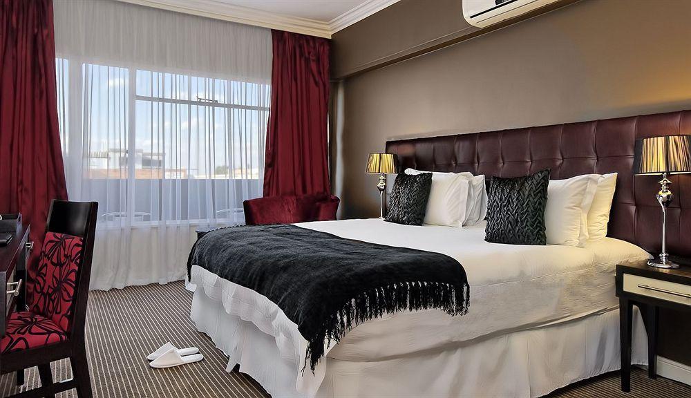 Ascot Boutique Hotel