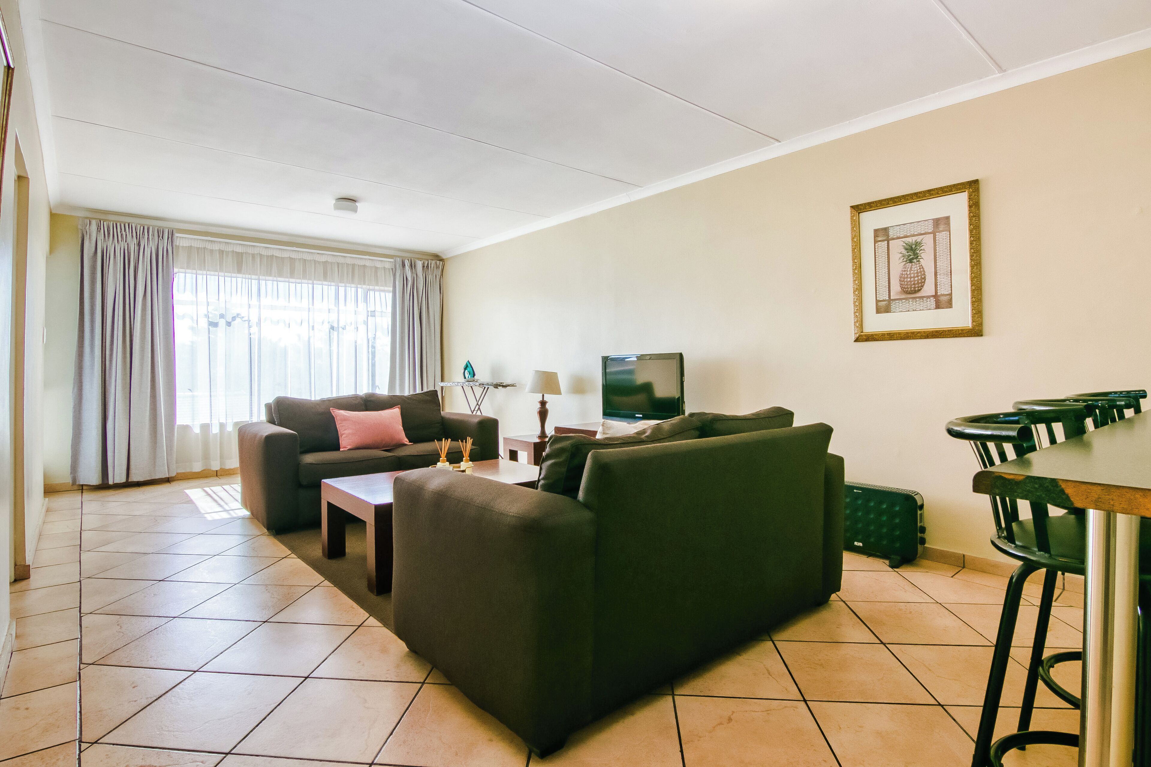 BM Gardens Apartment Hotel