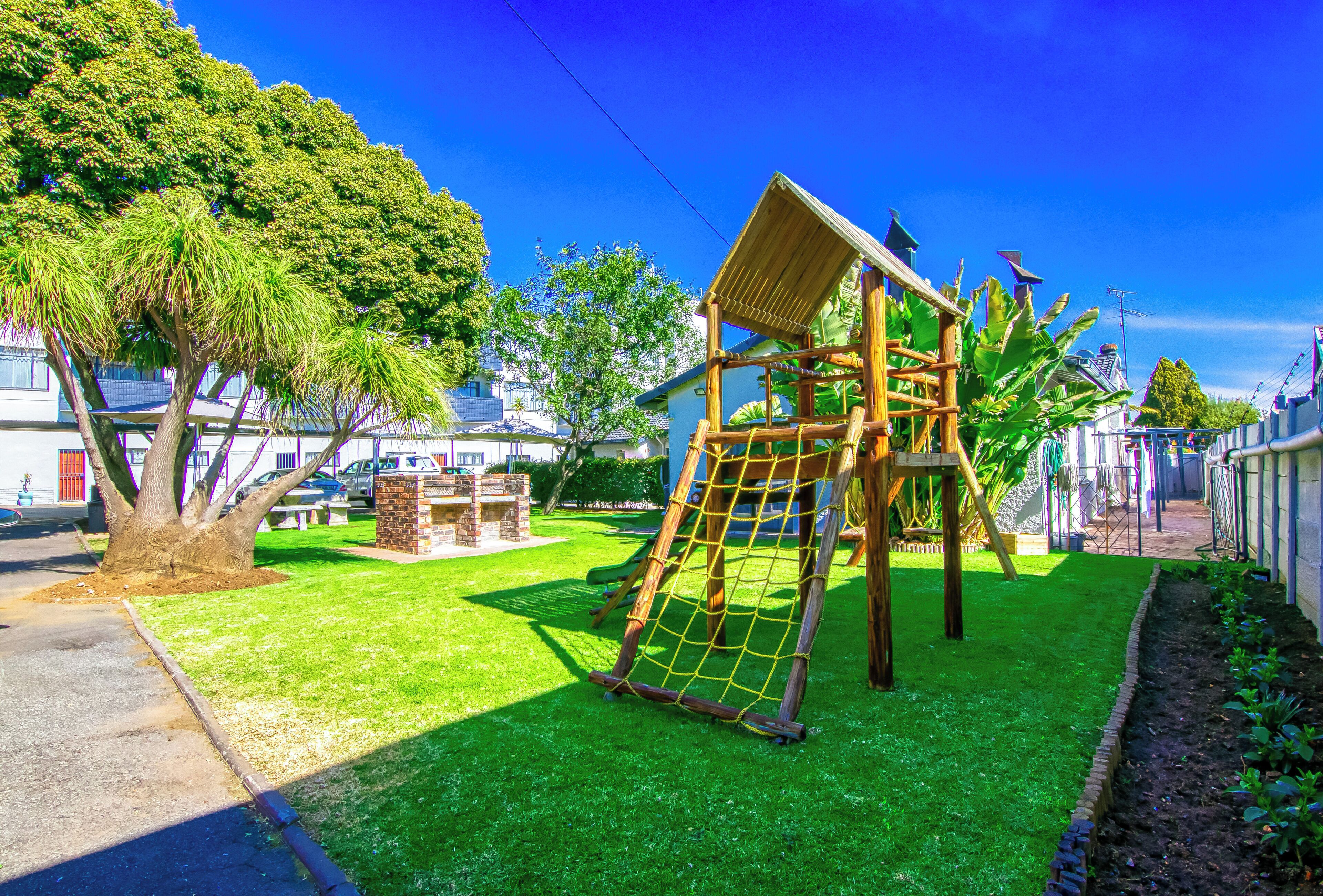 BM Gardens Apartment Hotel