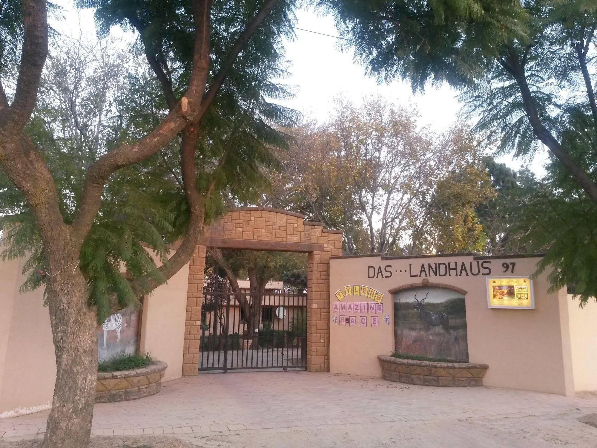 Das Landhaus Guest Lodge