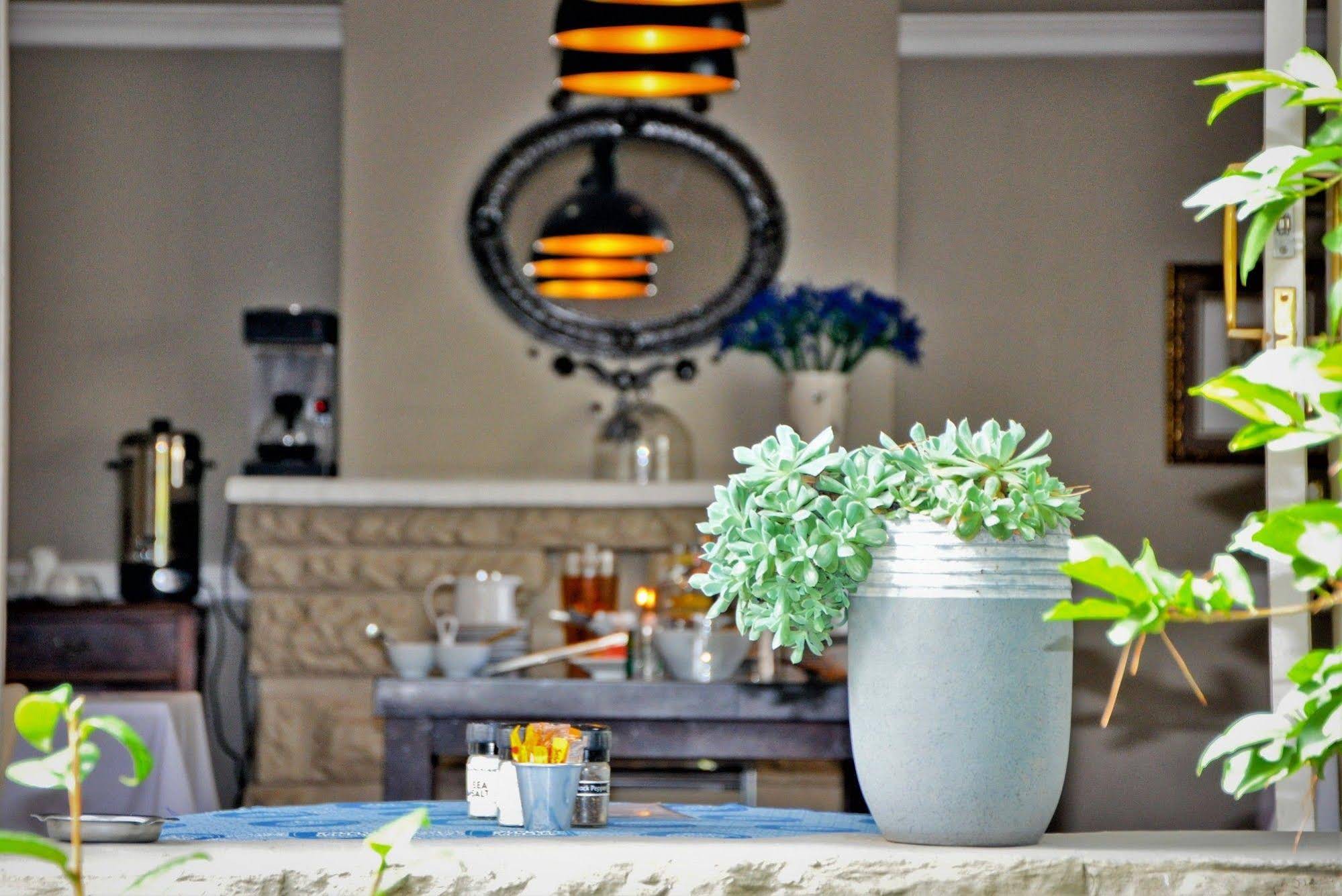 Ginnegaap Guesthouse