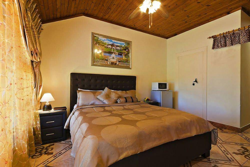 Golden Gate Guest House