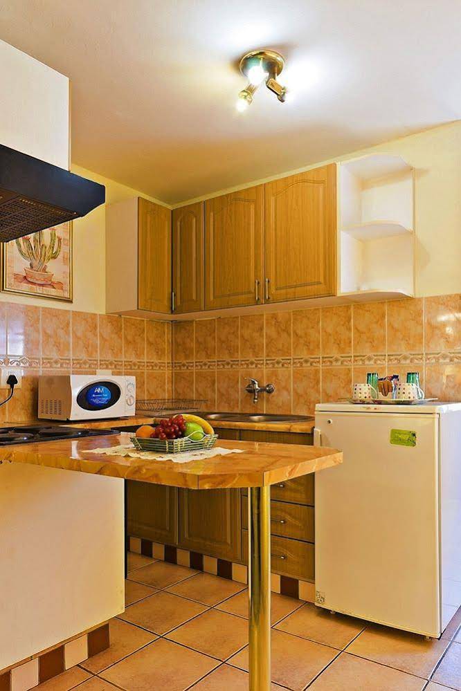 Golden Gate Guest House