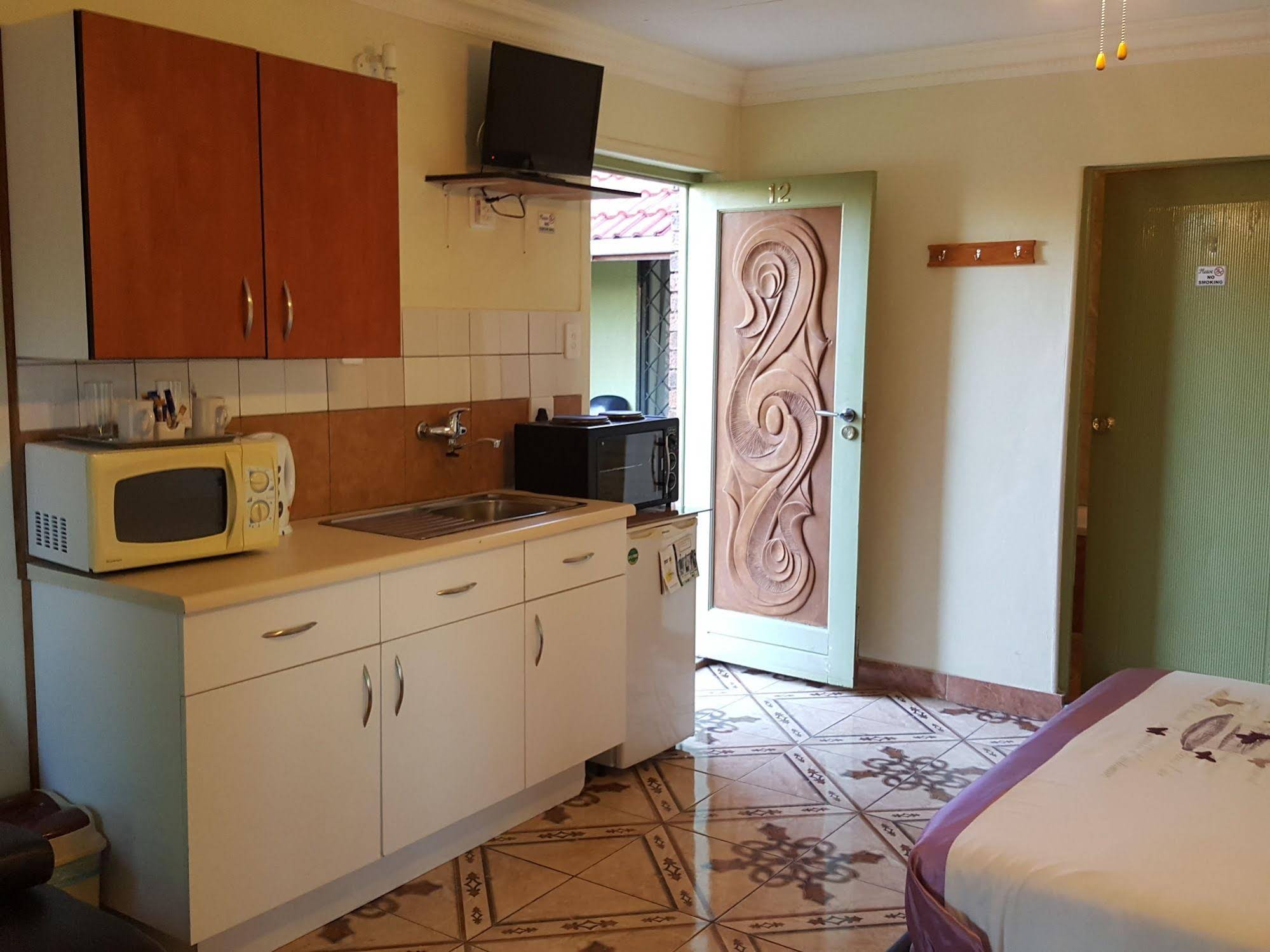 Golden Gate Guest House