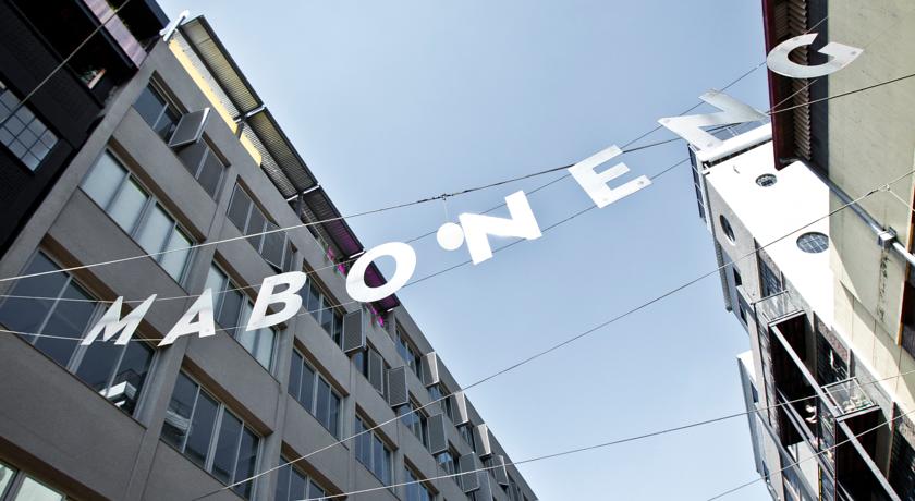 Hallmark Hotel by BON Hotels