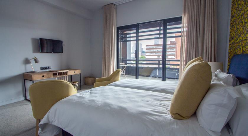 Hallmark Hotel by BON Hotels