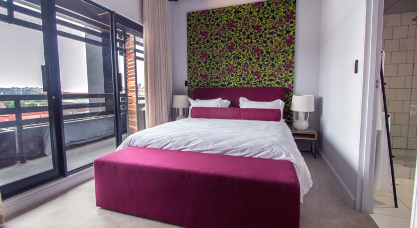 Hallmark Hotel by BON Hotels