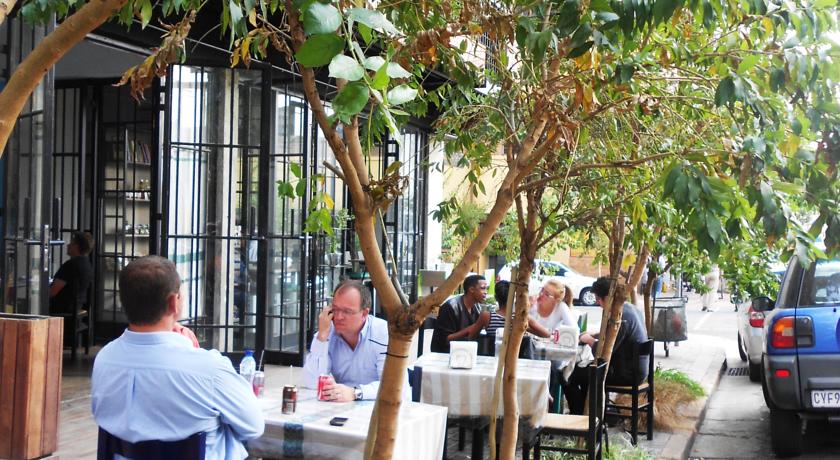 Hallmark Hotel by BON Hotels