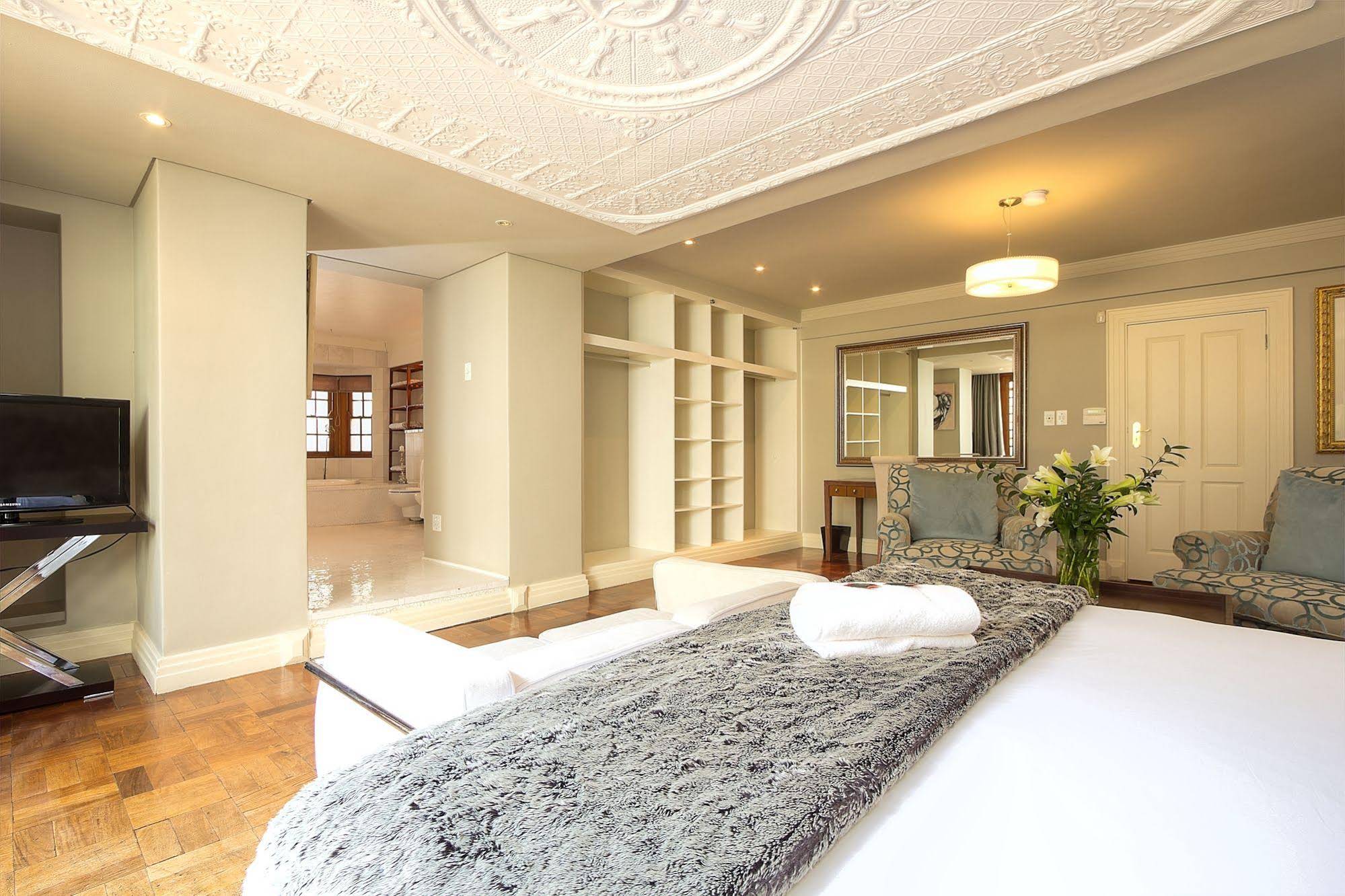 House Higgo Boutique House